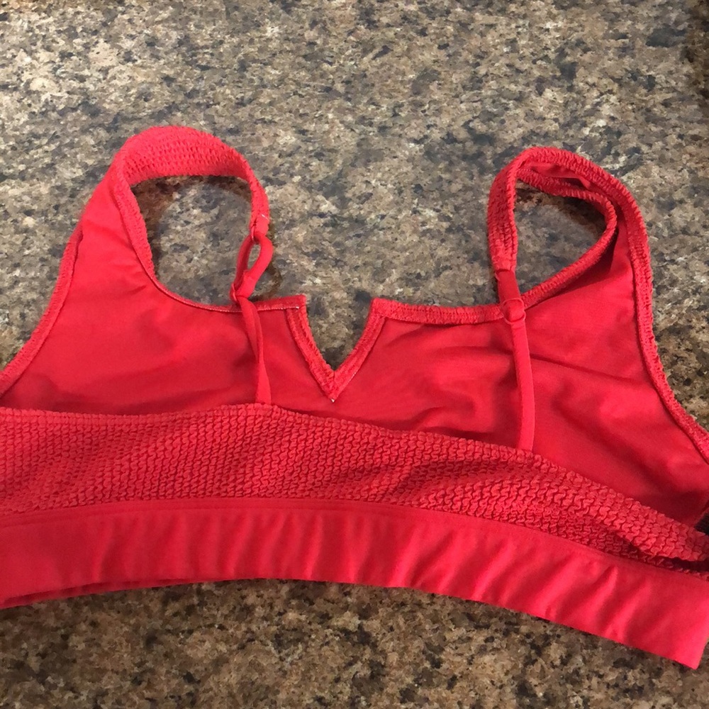 Victoria Secret Ultimate lightly lined bra - Picture 3 of 6